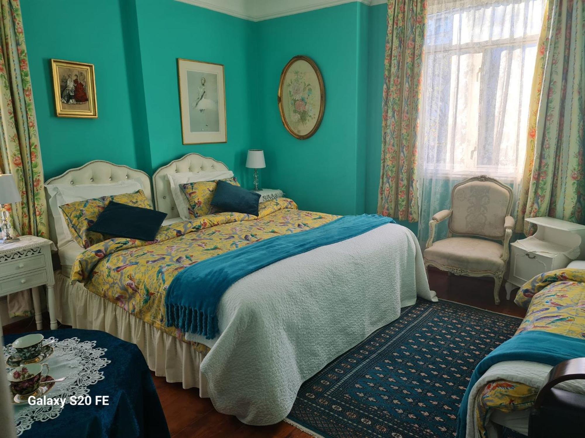 Dawson Place, Juliette's Bed & Breakfast