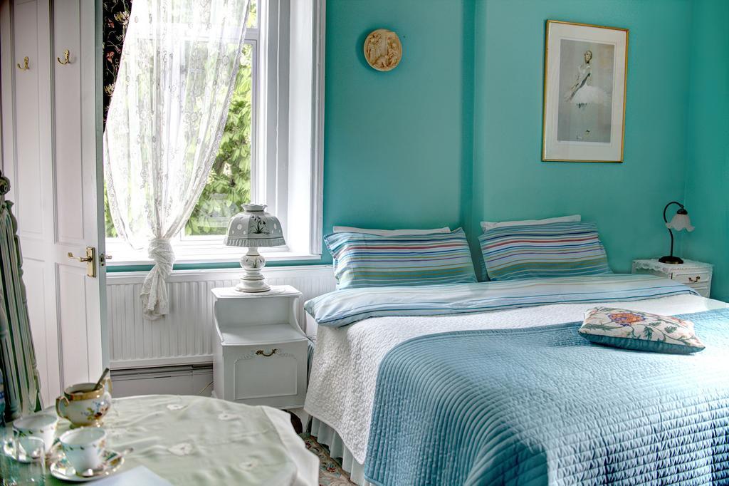 Dawson Place, Juliette's Londra